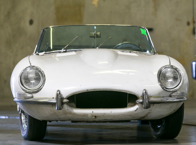 Illustration for article titled Man's Stolen Jaguar E-Type Miraculously Found After 46 Years